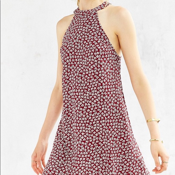 Urban Outfitters Dresses & Skirts - Floral mini dress